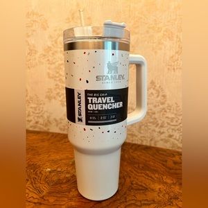 SOLD *NEW* Stanley Adventure Quencher Tumbler 40 Oz - Terrazzo Pearlescent White